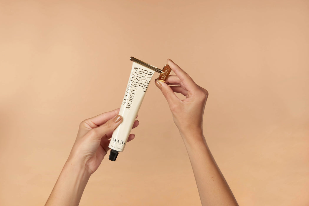 Mani Sanitizing and Moisturising Handcream Set