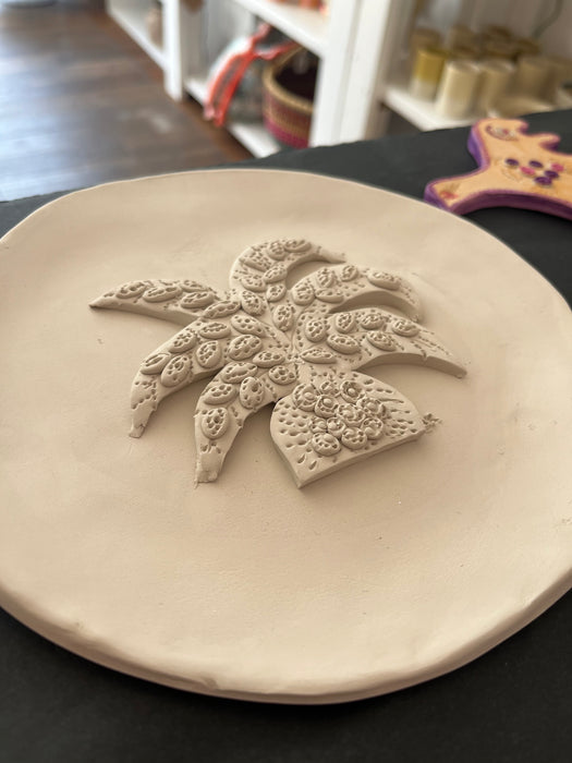 Hand Sculptured Palm Tree Wall Decoration Round